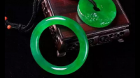喜欢收藏翡翠，有哪些事项是必须要知道的？