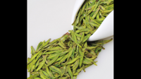 怎样沏龙井茶才能保证龙井茶的茶叶是绿的？