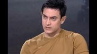 求解这个男演员叫什么名字，或者图上的上年纪的女演员叫什么名字